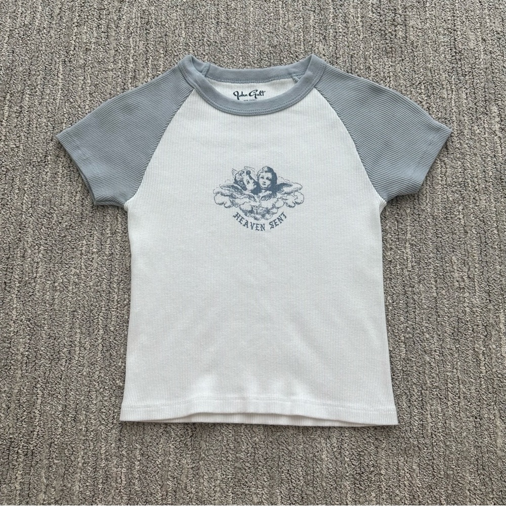 Brandy Melville Angel Top